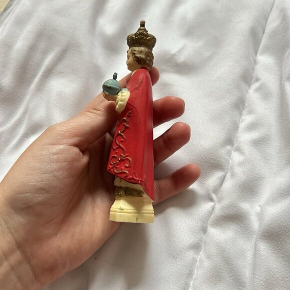 5" Tall Vintage Infant Of Prague Dashboard Statue Made In Hong Kong Jesus - Picture 2 of 6